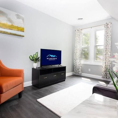 Cozy Micro Apartment, Minutes From Falls Καταρράκτες του Νιαγάρα Εξωτερικό φωτογραφία